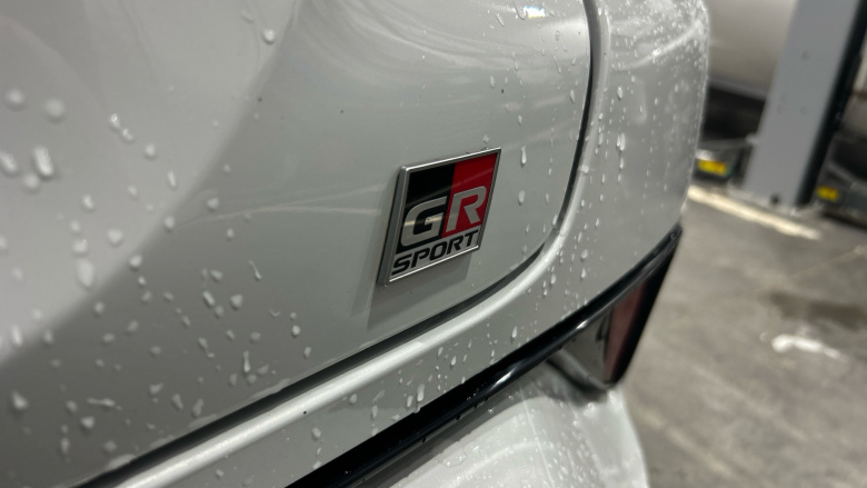 Toyota C-HR 1.8 Hybrid GR Sport 5dr CVT Hybrid Hatchback